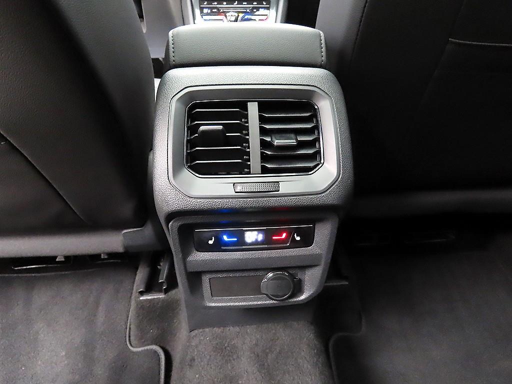 Volkswagen Tiguan - Vista 12