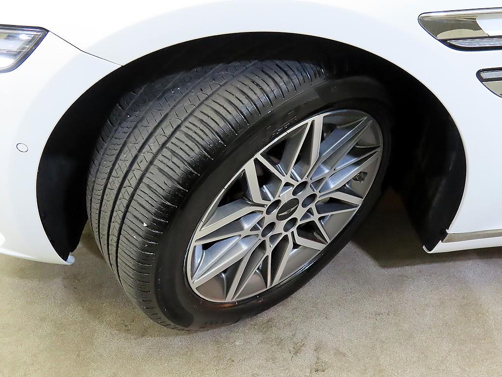 Genesis G80 2025 Blanco - Importación desde Corea - HF Imports Iquique - Foto 20