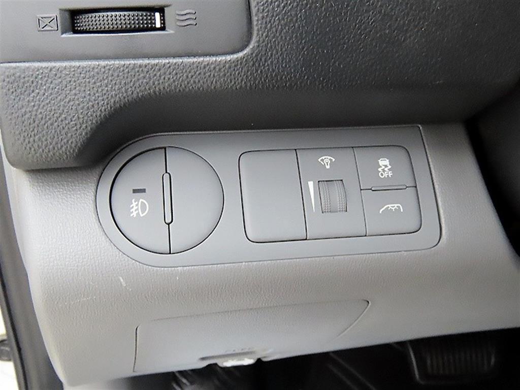 HYUNDAI Starex 2015 Blanco - Importación desde Corea - HF Imports Iquique - Foto 13
