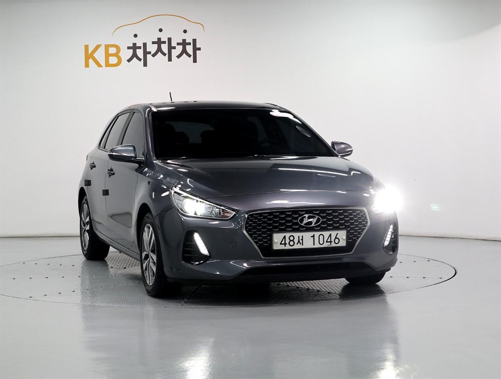 HYUNDAI i30 - Vista 2