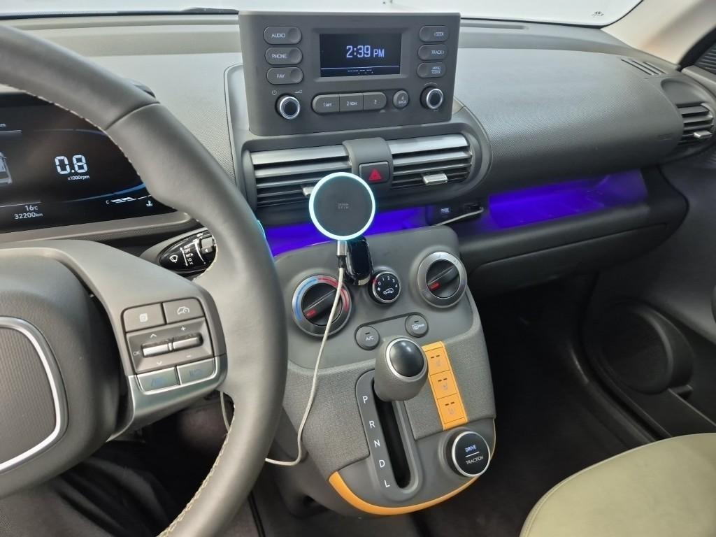 HYUNDAI Casper - Vista 10