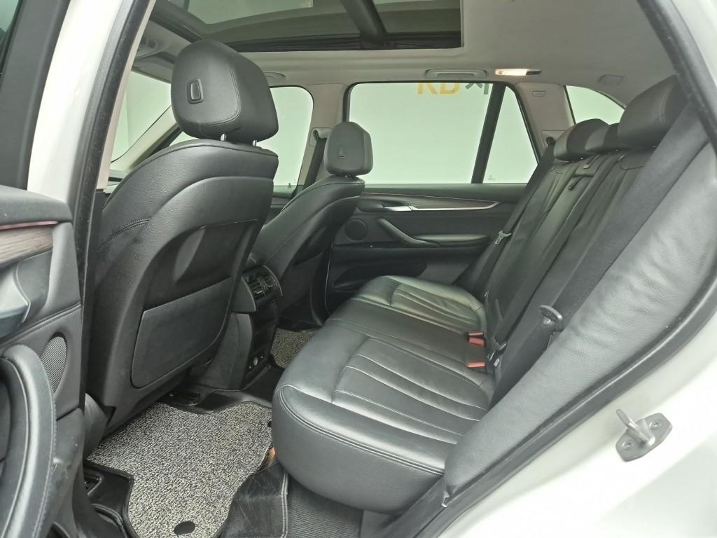 BMW X5 - Vista 12