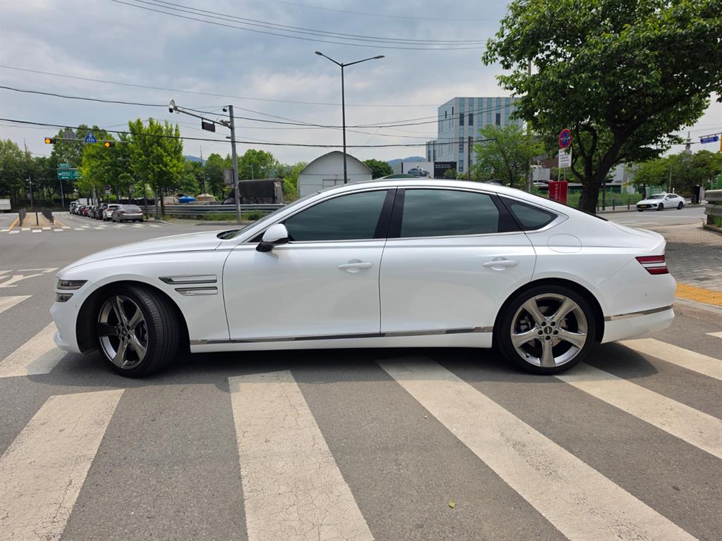 Genesis G80 - Vista 3