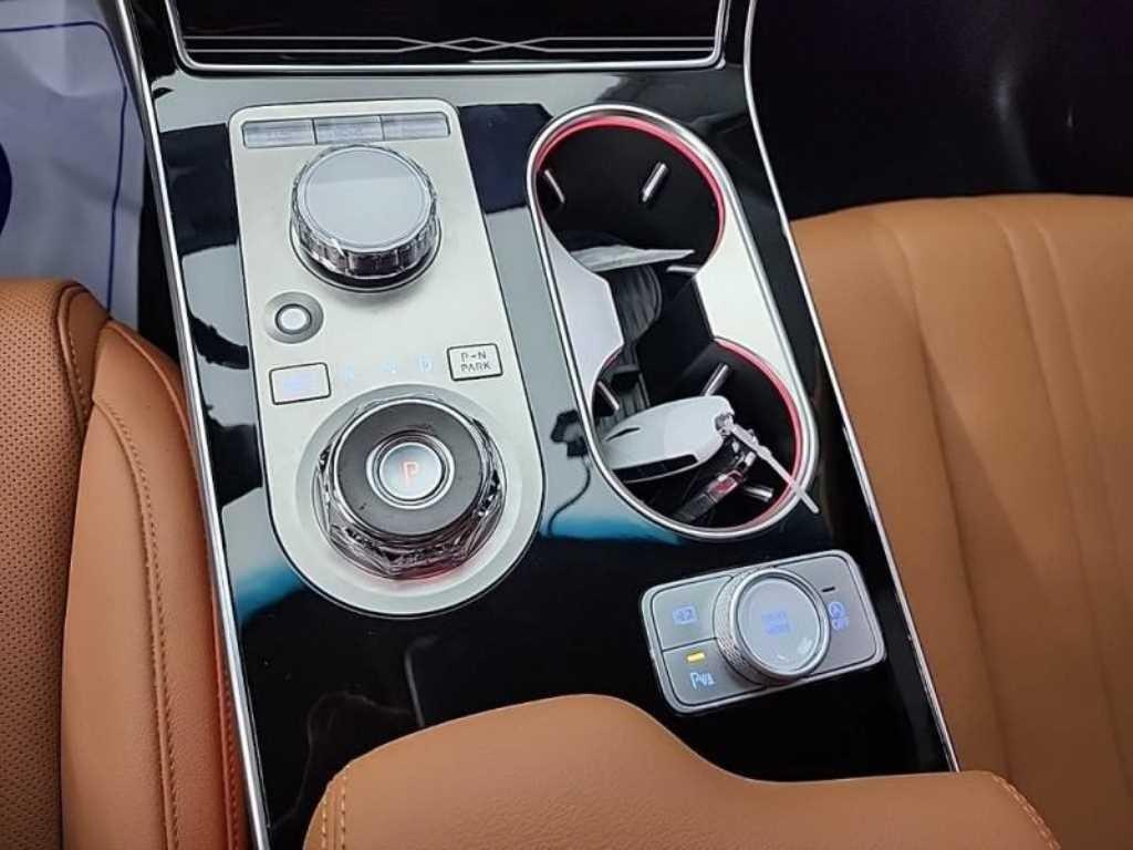 Genesis GV80 2024 Blanco - Importación desde Corea - HF Imports Iquique - Foto 14