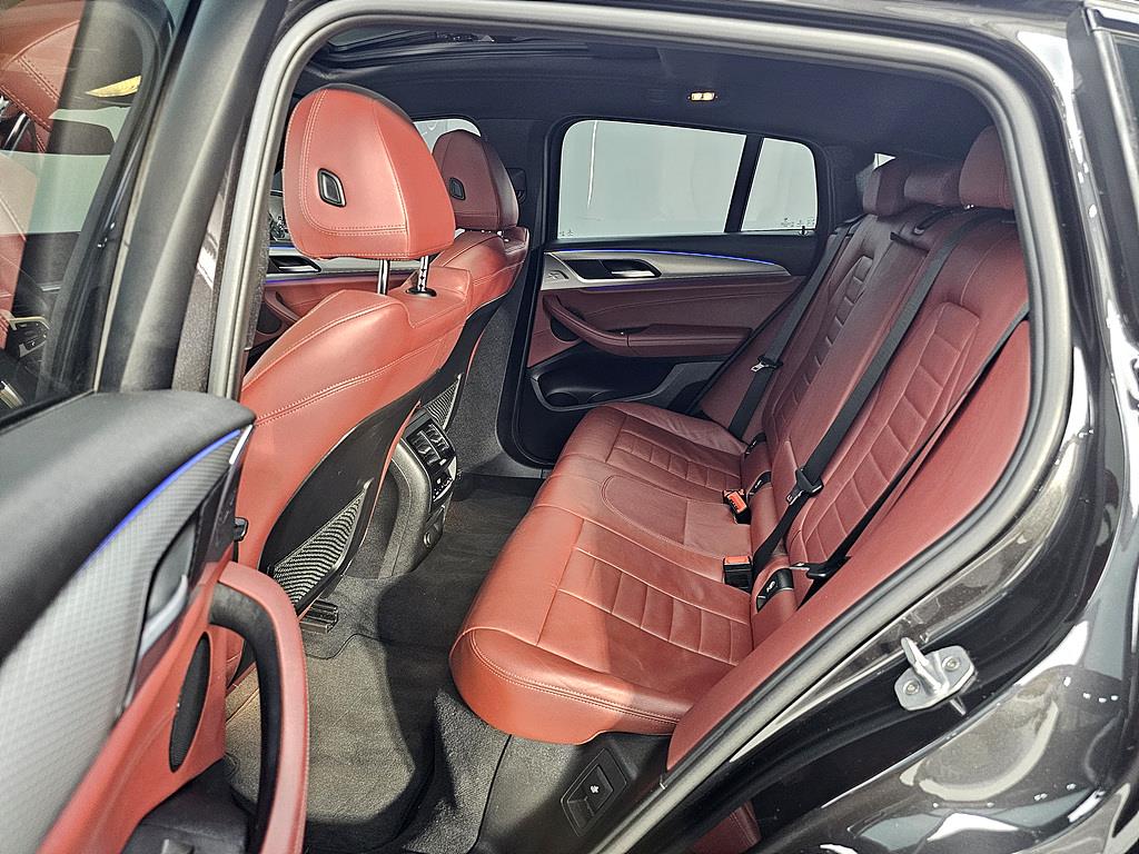 BMW X4 - Vista 9
