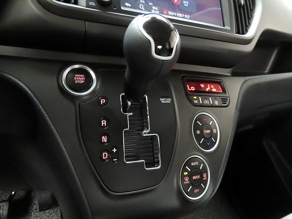 KIA Ray - Vista 10