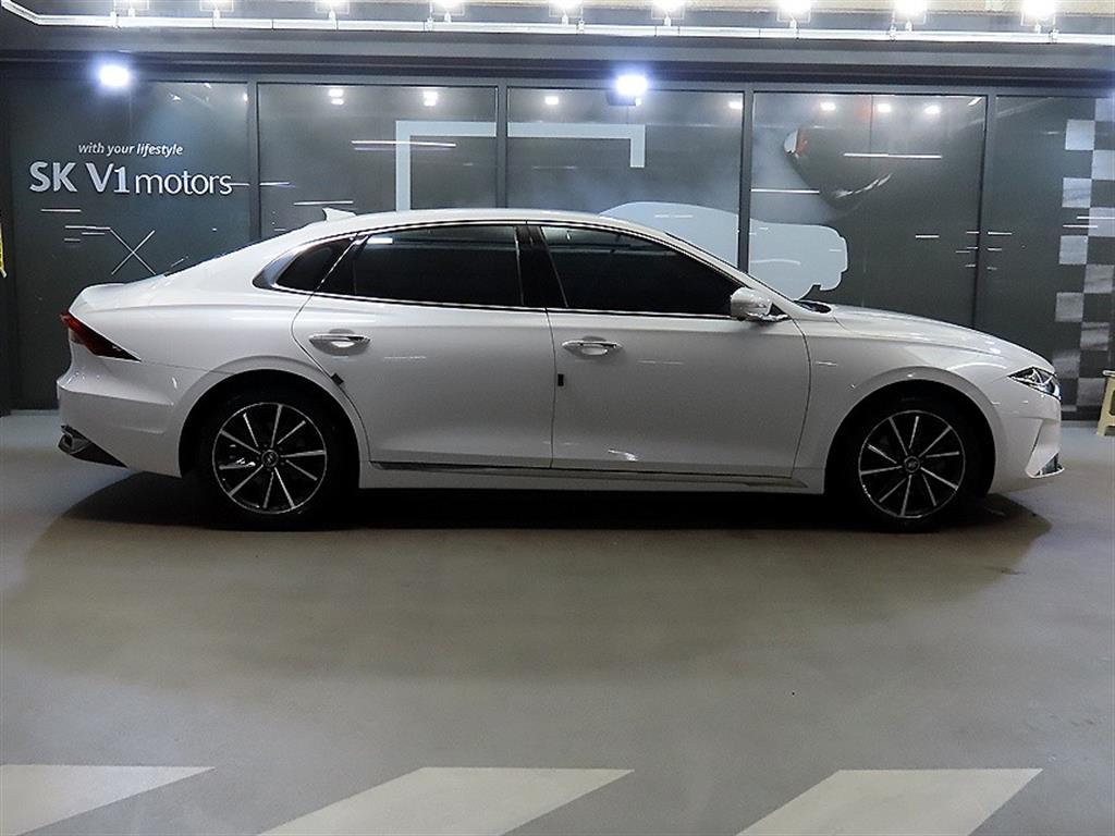 HYUNDAI Grandeur - Vista 3