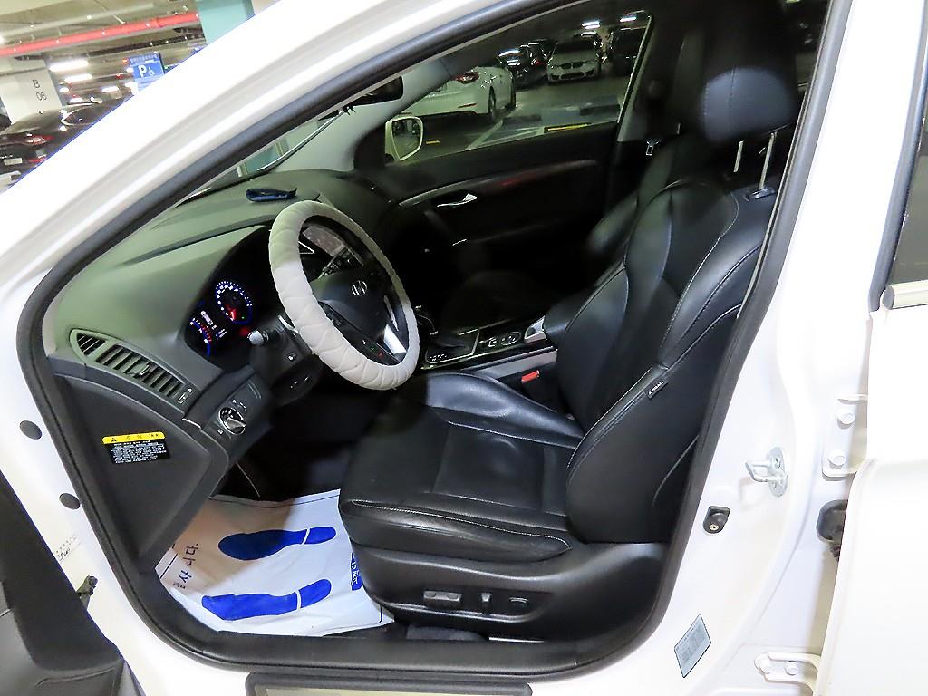 HYUNDAI i40 - Vista 6