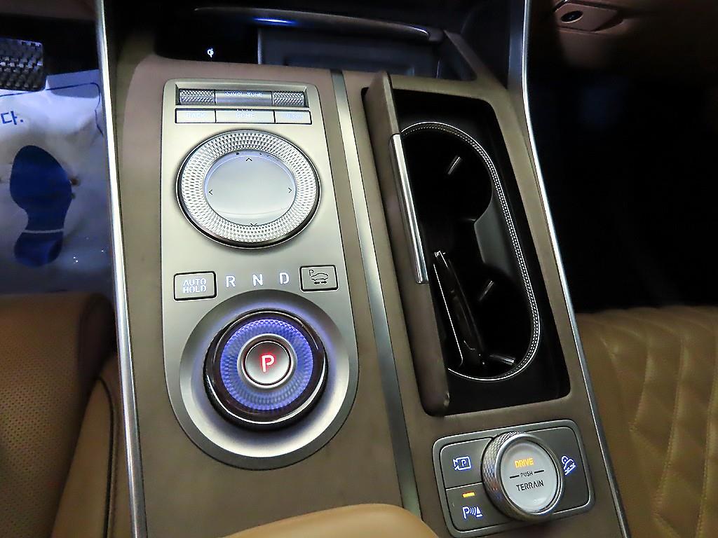 Genesis GV80 - Vista 12