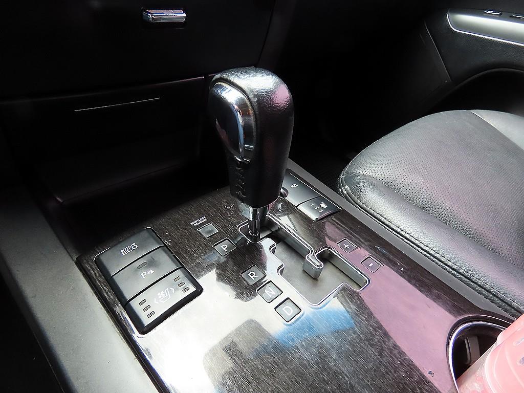 KIA Mohave - Vista 11