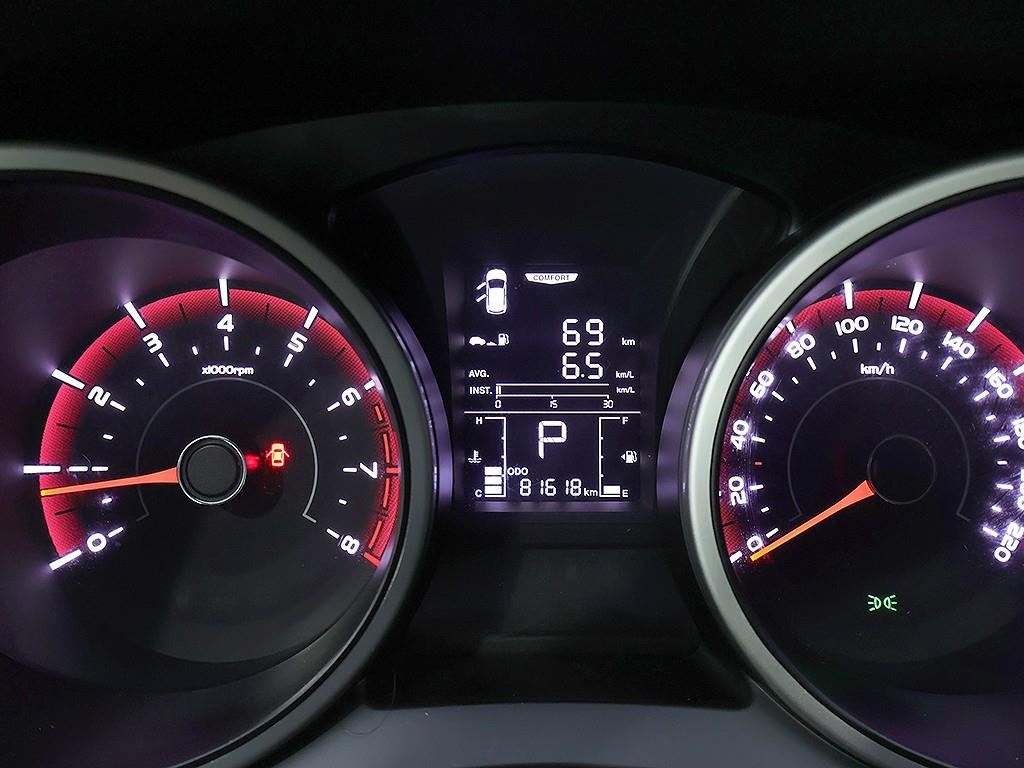 Ssangyong Tivoli - Vista 11