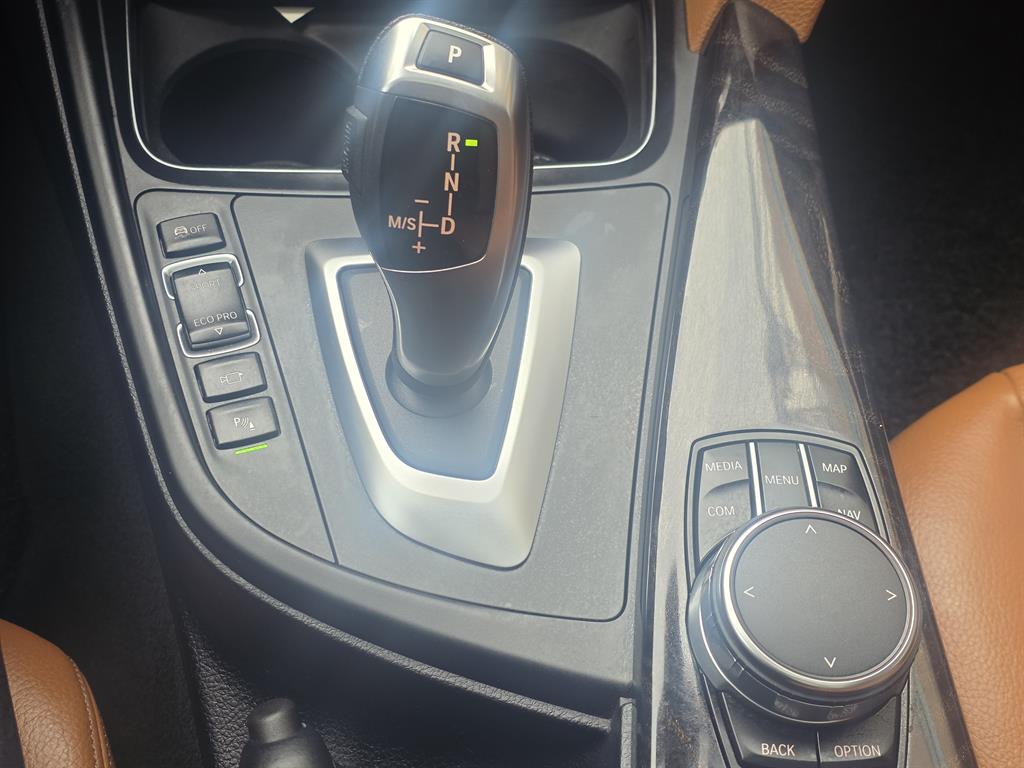 BMW Gran Turismo 2017 Blanco - Importación desde Corea - HF Imports Iquique - Foto 19