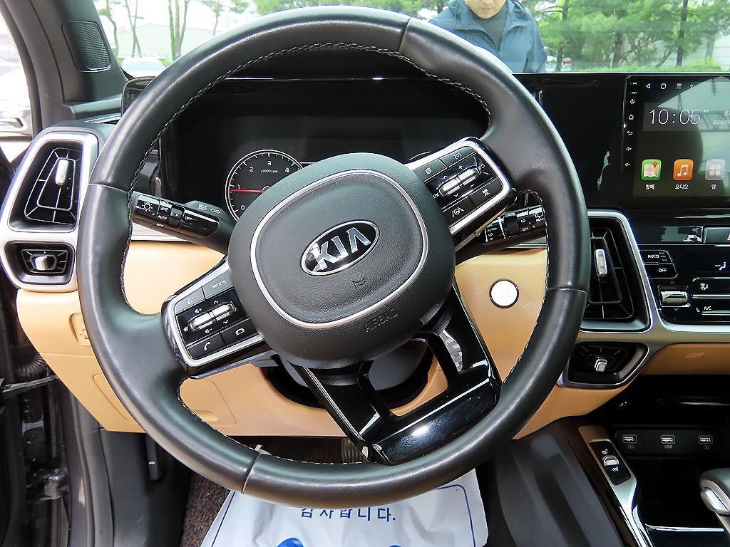 KIA Sorento - Vista 8
