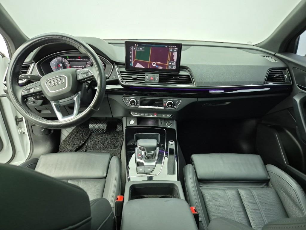 Audi Q5 - Vista 5