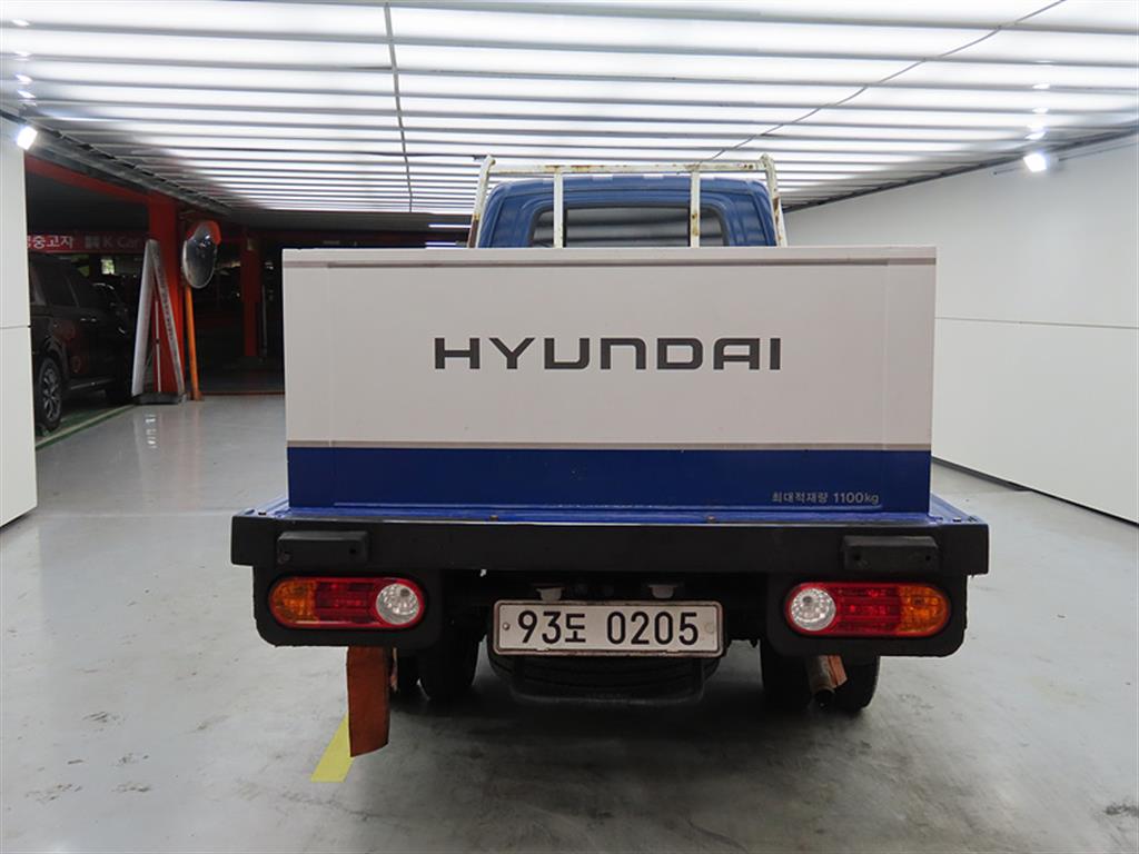 Small Truck (Completed) a live fish car - Vista 3
