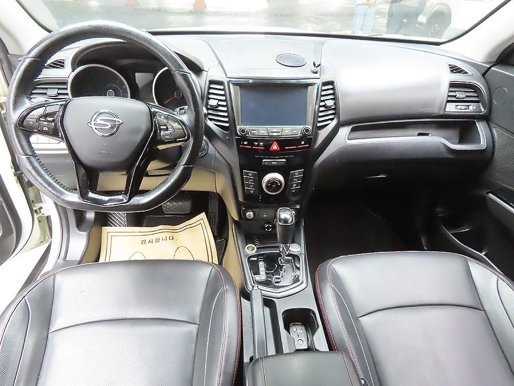 Ssangyong Tivoli 2017 Blanco - Importación desde Corea - HF Imports Iquique - Foto 10