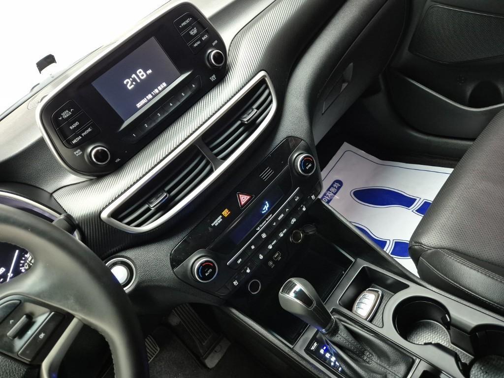HYUNDAI Tucson - Vista 10