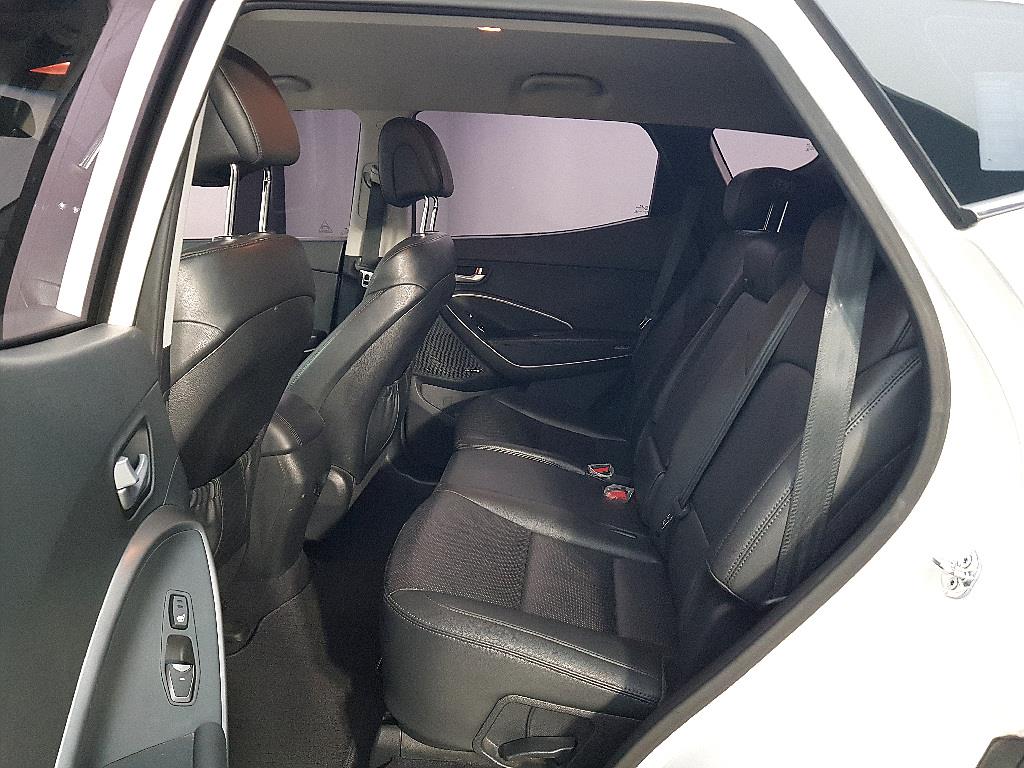 HYUNDAI Santa Fe - Vista 9
