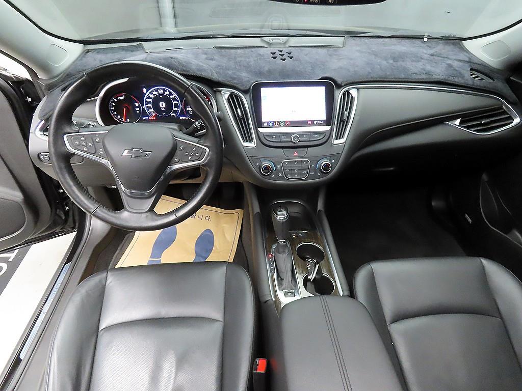 Chevrolet Malibu - Vista 7