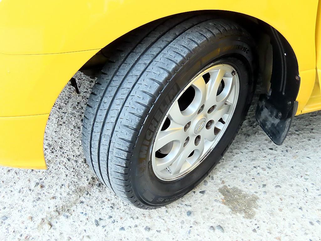 HYUNDAI Starex 2011 Amarillo - Importación desde Corea - HF Imports Iquique - Foto 19