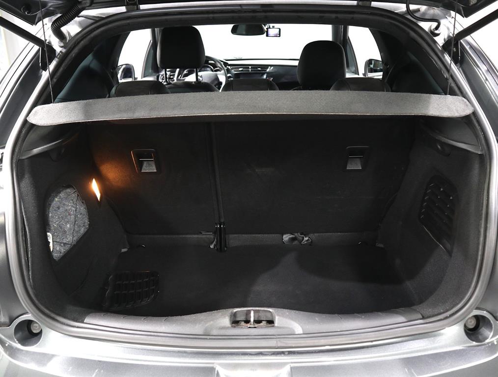 Citroen DS3 2017 Gris - Importación desde Corea - HF Imports Iquique - Foto 19