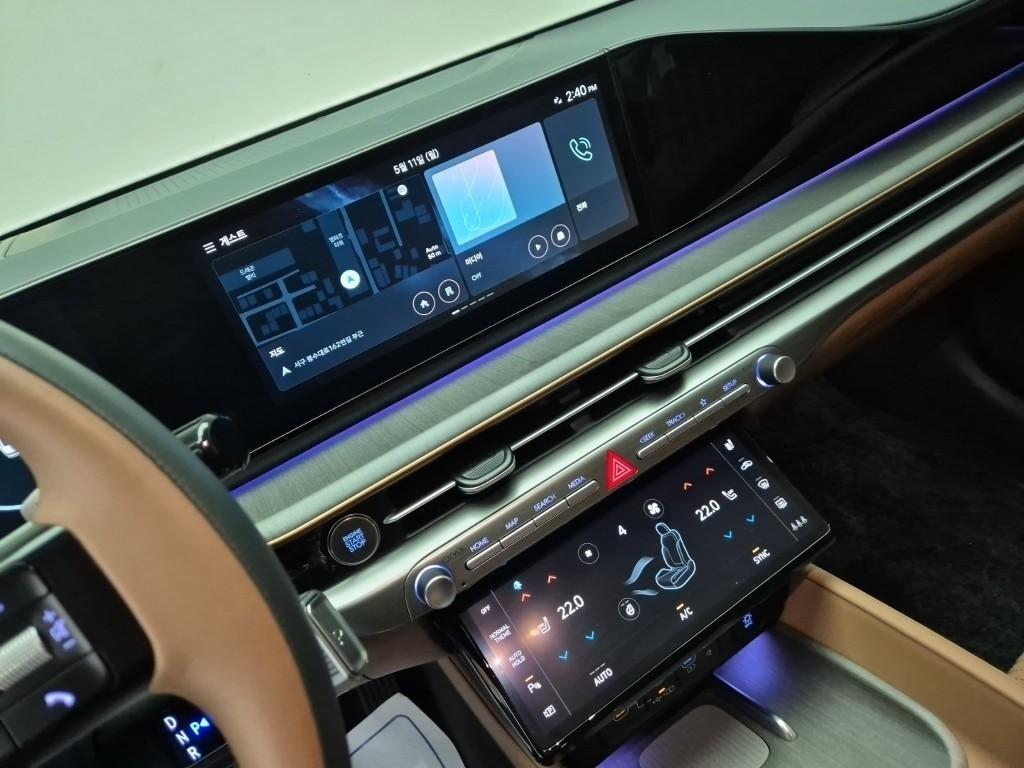 HYUNDAI Grandeur - Vista 10