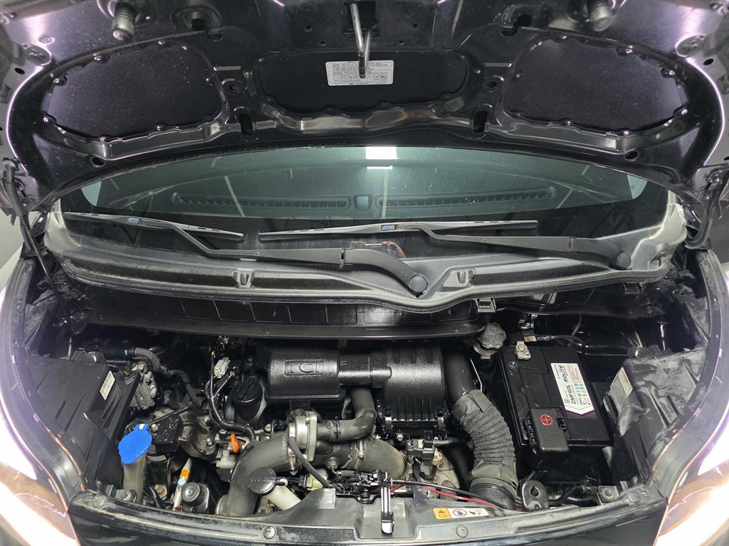 KIA Ray 2016 Negro - Importación desde Corea - HF Imports Iquique - Foto 18