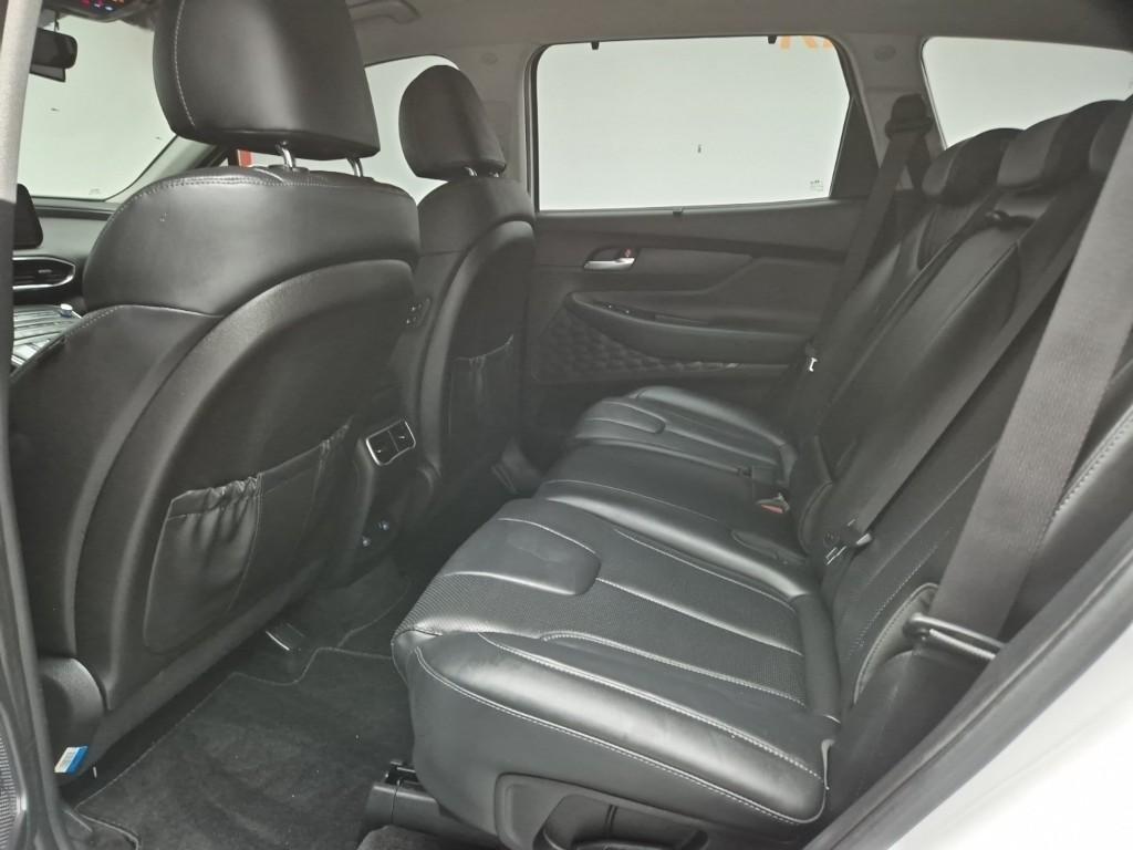 HYUNDAI Santa Fe - Vista 12