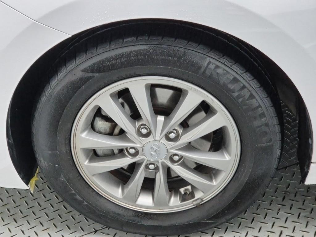 HYUNDAI Avante 2019 Blanco - Importación desde Corea - HF Imports Iquique - Foto 19