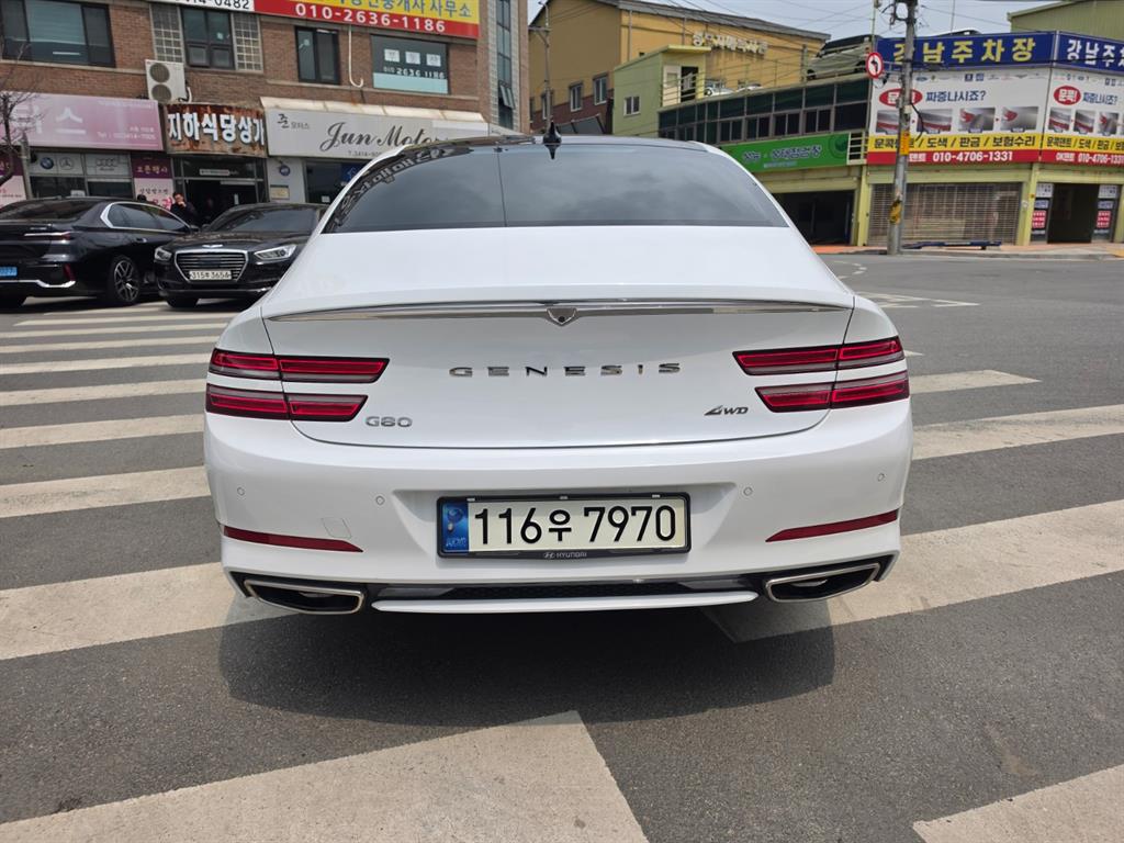 Genesis G80 - Vista 5