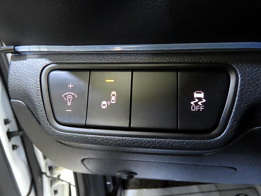 KIA K3 2019 Blanco - Importación desde Corea - HF Imports Iquique - Foto 14