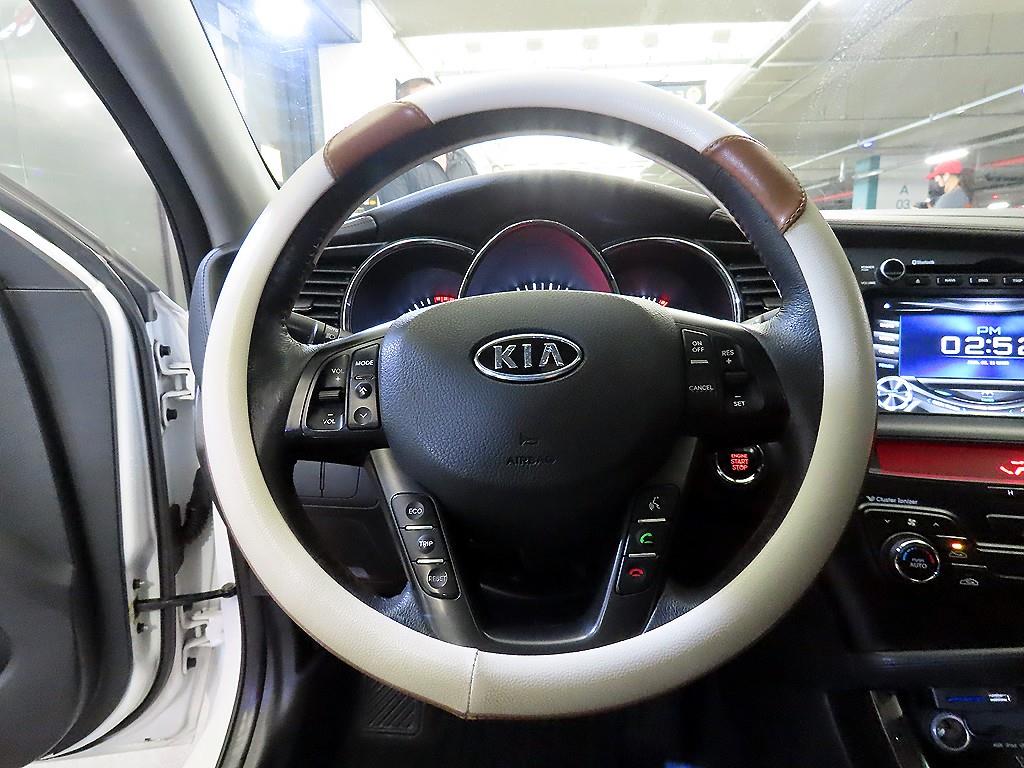 KIA K5 - Vista 8