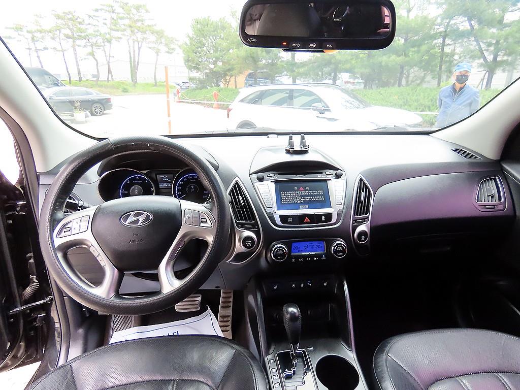 HYUNDAI Tucson - Vista 7