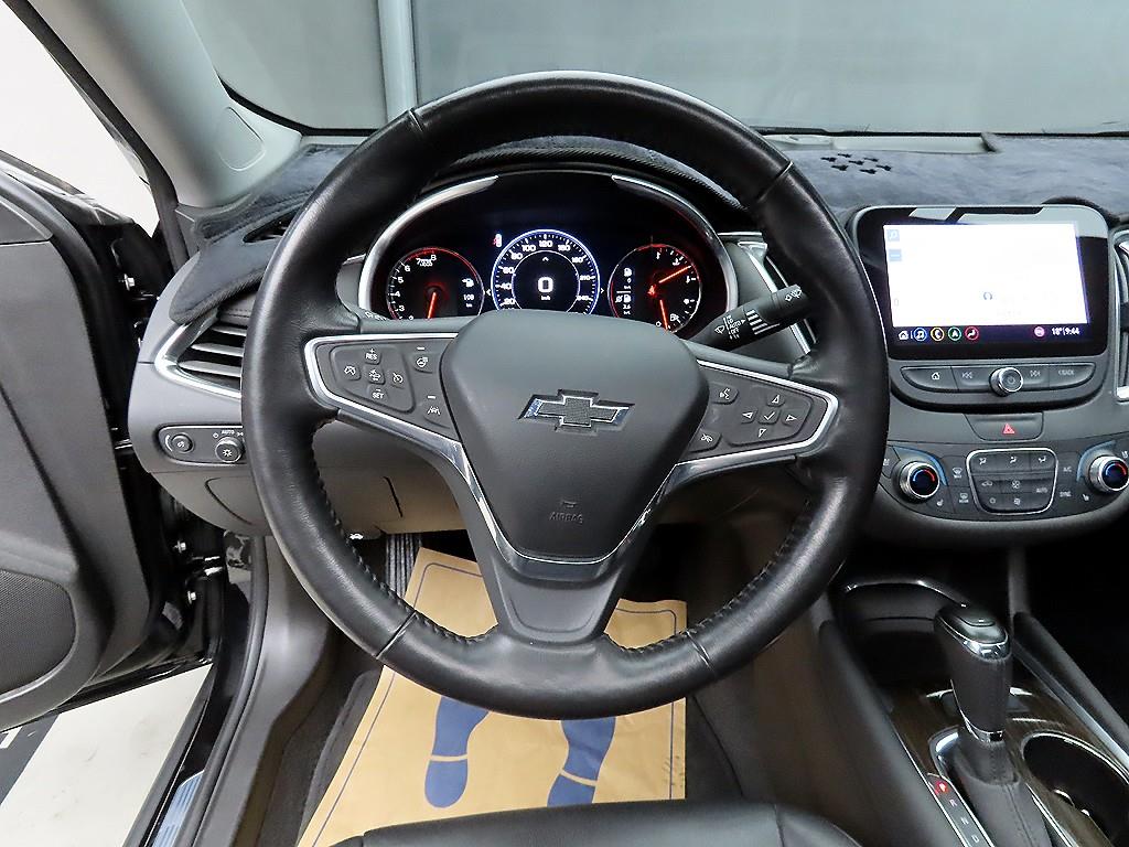 Chevrolet Malibu - Vista 9