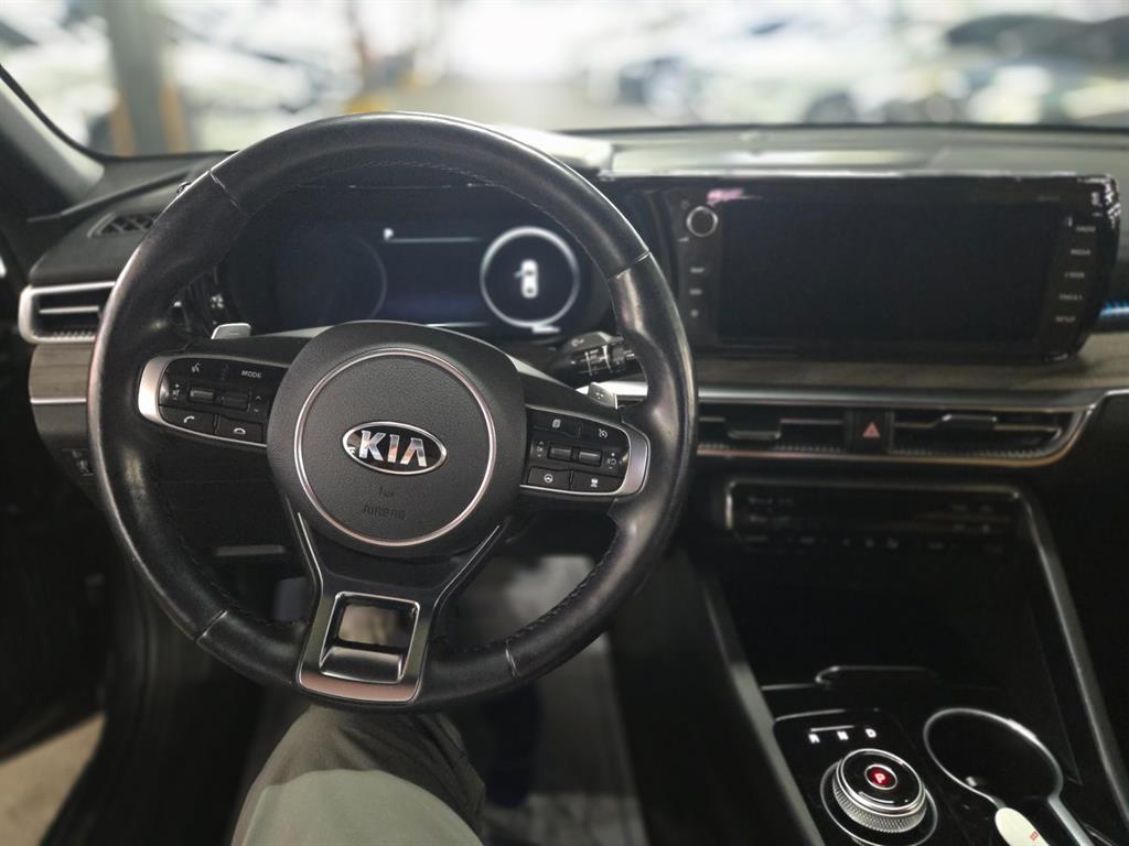 KIA K5 - Vista 10