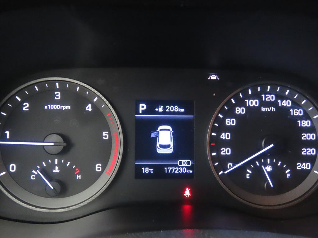 HYUNDAI Tucson - Vista 7