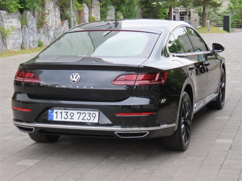 Volkswagen Arteon - Vista 5