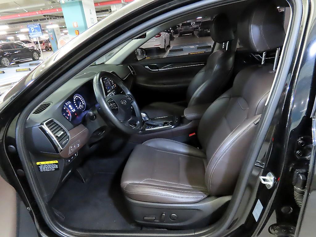 HYUNDAI Grandeur - Vista 6