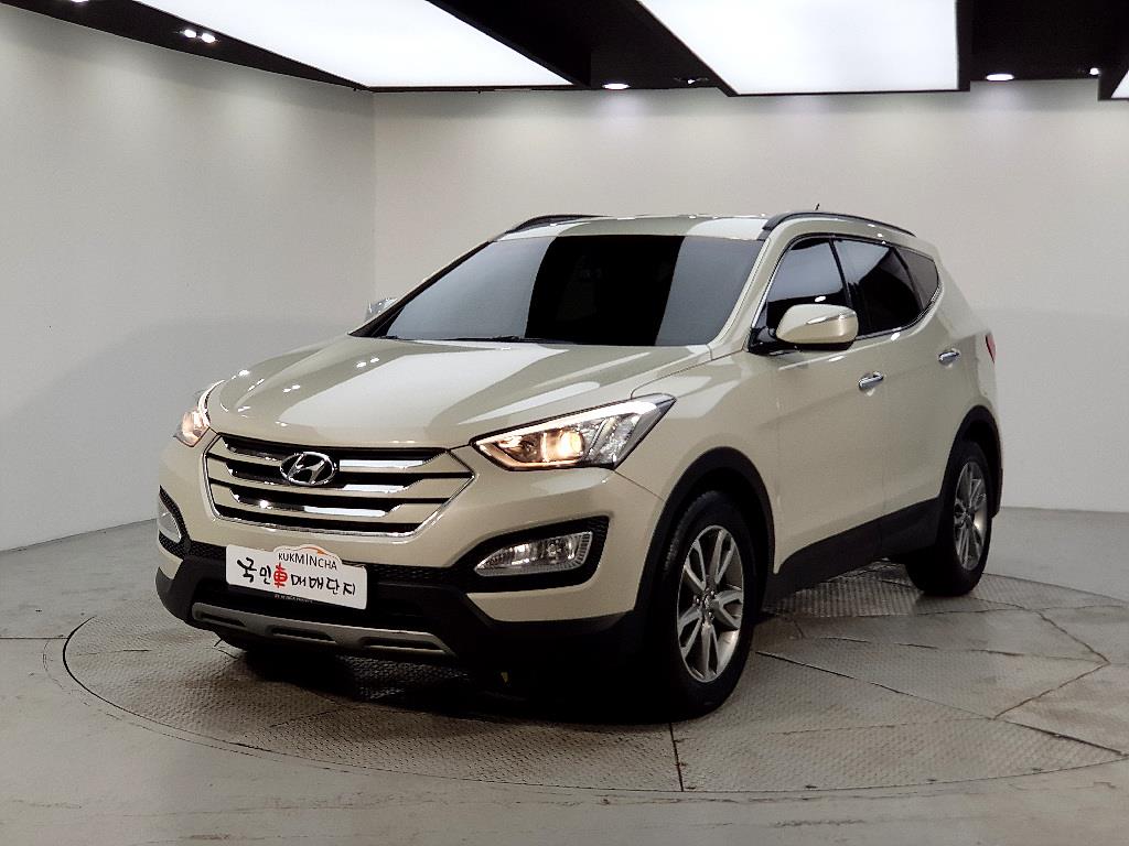 HYUNDAI Santa Fe 2013 the color of pearl - Importación desde Corea - HF Imports Iquique - Foto 1