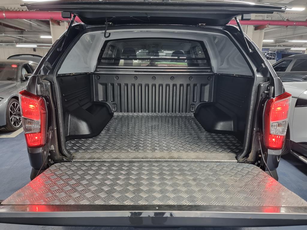 Ssangyong Rexton 2019 Gris - Importación desde Corea - HF Imports Iquique - Foto 19
