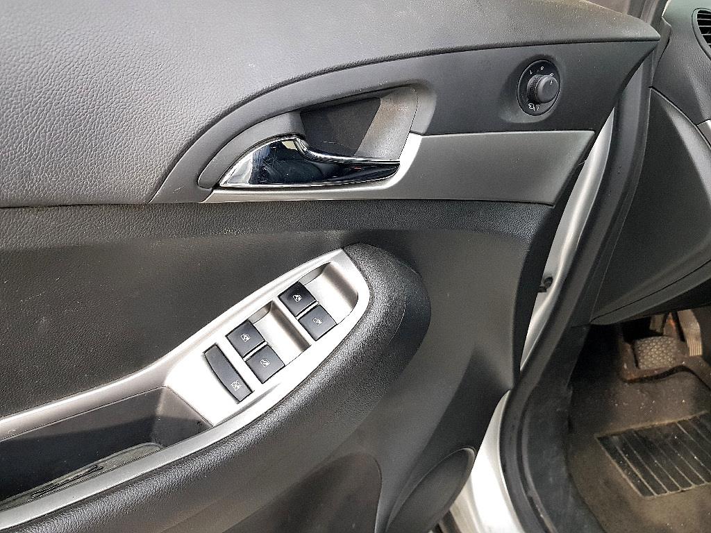 Chevrolet Orlando 2013 Plateado - Importación desde Corea - HF Imports Iquique - Foto 13