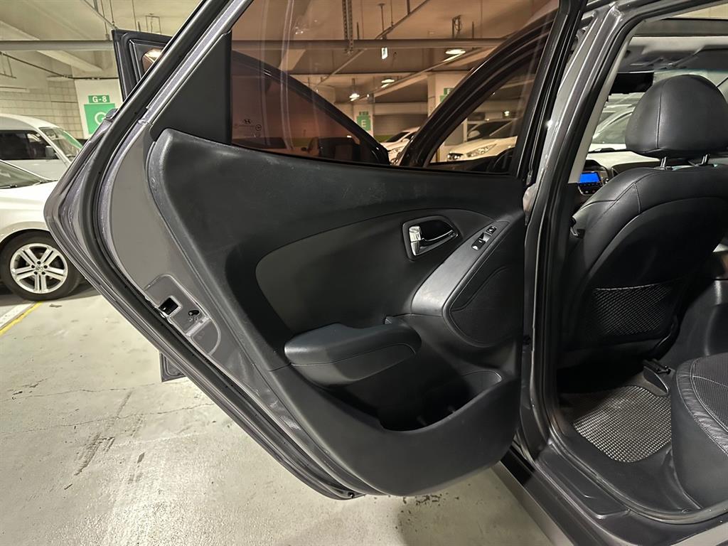 HYUNDAI Tucson - Vista 8