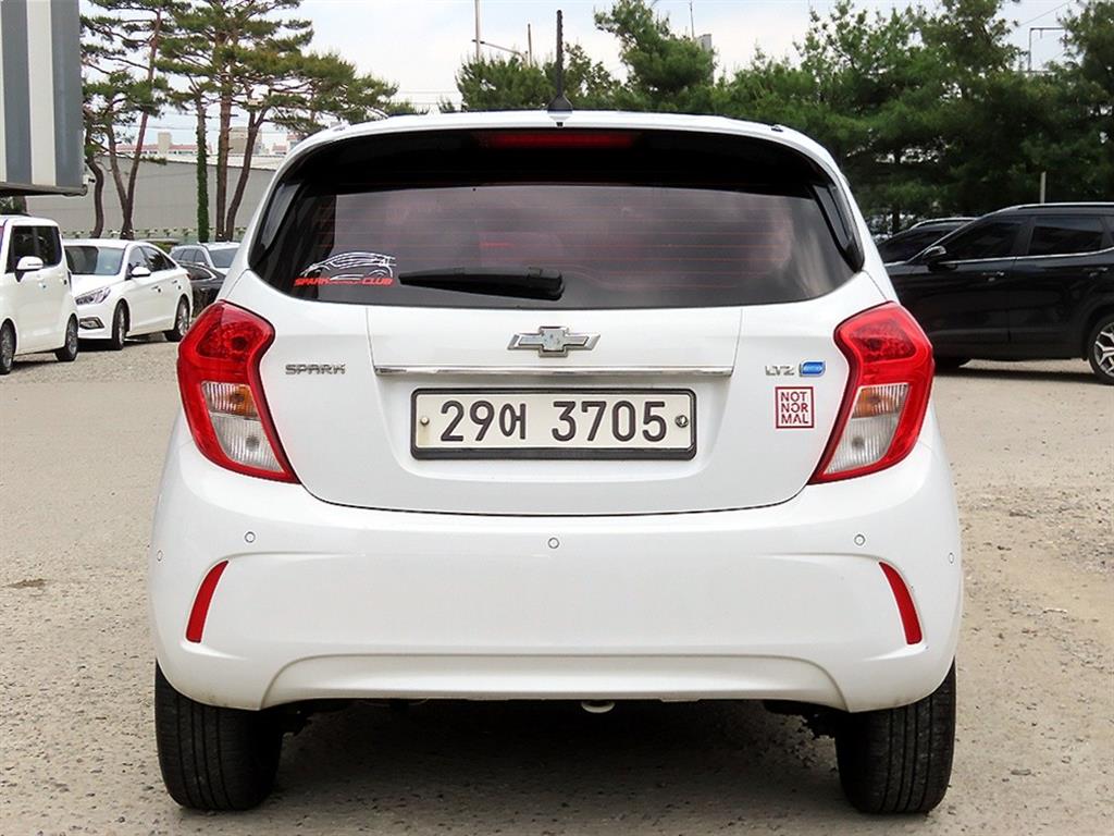 Chevrolet Spark - Vista 4