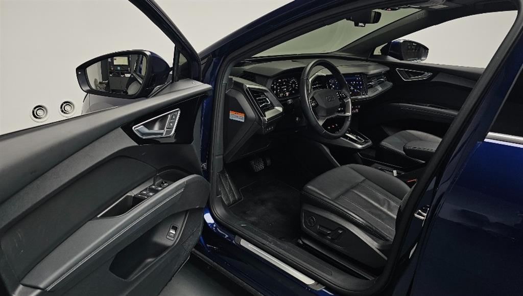 Audi Q4 2022 Azul - Importación desde Corea - HF Imports Iquique - Foto 15