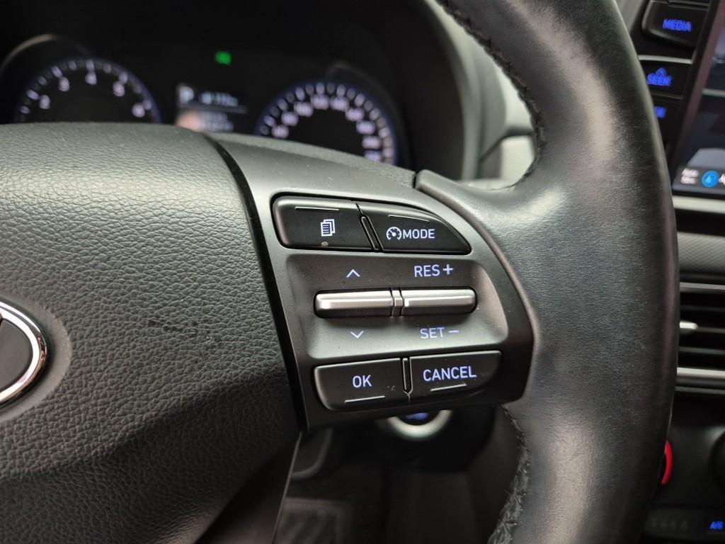 HYUNDAI Kona - Vista 6