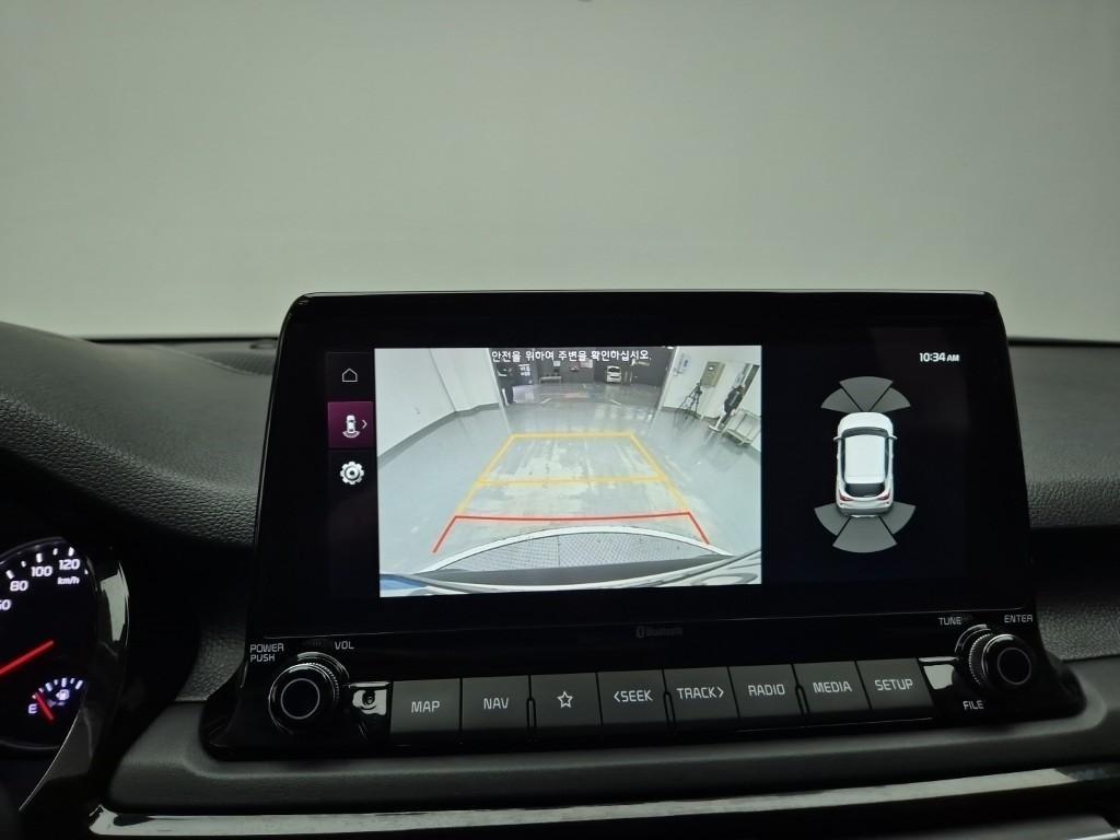 KIA Seltos - Vista 10