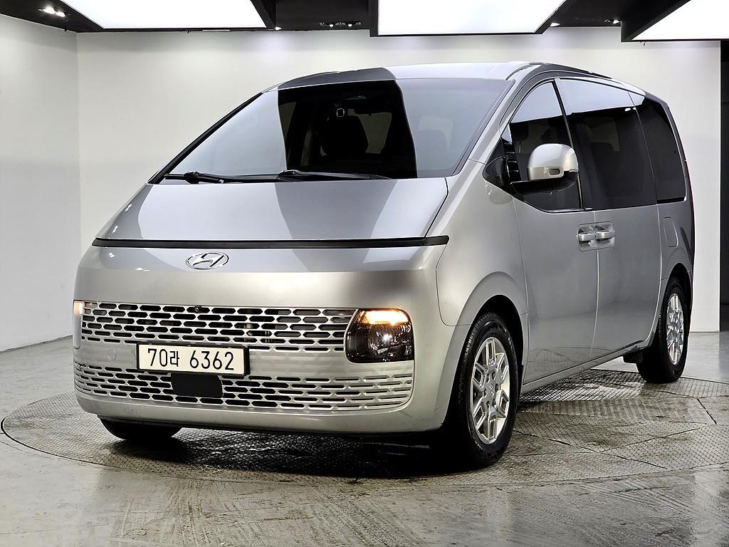 HYUNDAI Staria 2022 Plateado - Importación desde Corea - HF Imports Iquique - Foto 1