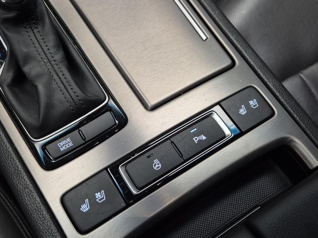 HYUNDAI Genesis 2015 Negro - Importación desde Corea - HF Imports Iquique - Foto 17