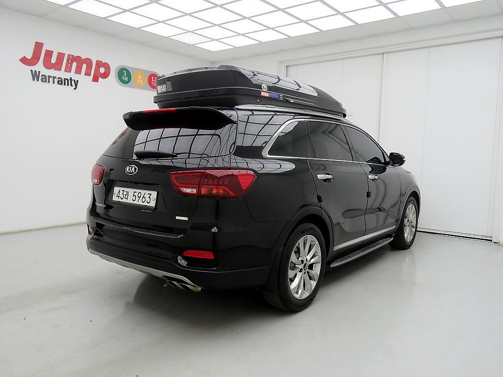 KIA Sorento - Vista 4