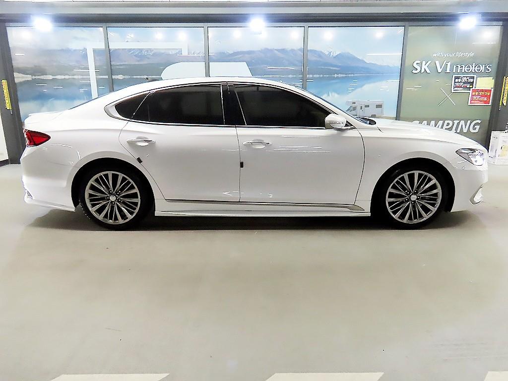 HYUNDAI Grandeur - Vista 3